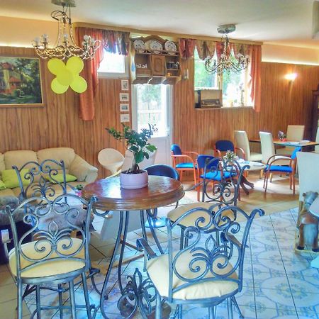 Motel Rezydent Вроцлав Экстерьер фото